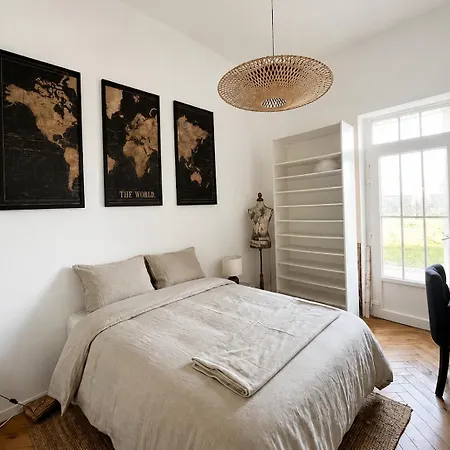 La Cocasserie - 5-bedroom With Hot Tub - Blayais Cartelegue